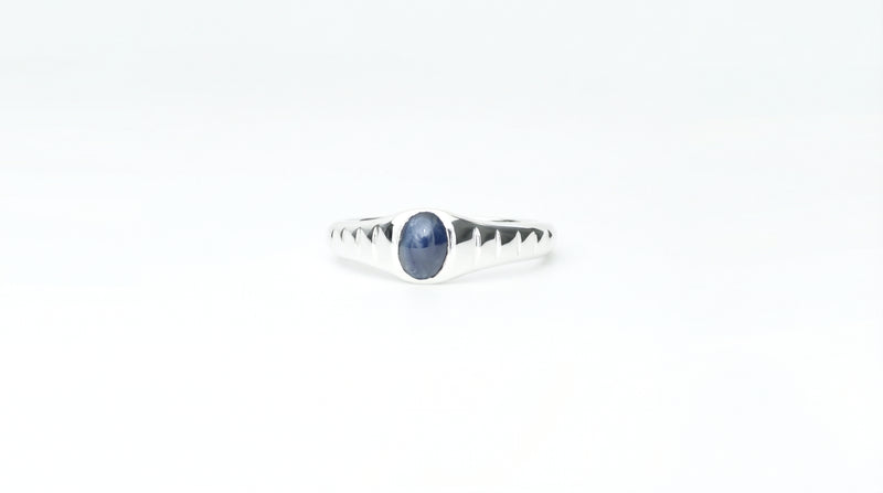 Pattern Signet Ring with blue Sapphire