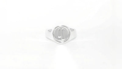 Qubic Signet Ring round