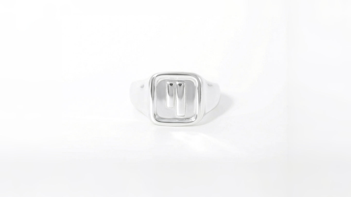 Qubic Signet Ring square - Image 1 of Lulu Amani