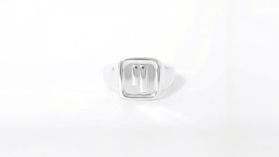 Qubic Signet Ring square