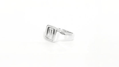 Qubic Signet Ring square - Image 2 of Lulu Amani