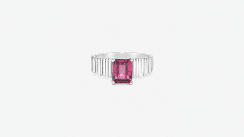 Ripple | Ring aus Silber 925 mit Malaya Granat oktagon Schliff aus Tansania (1,75 ct) von Lulu Amani