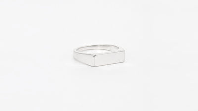 Signet Ring square medium