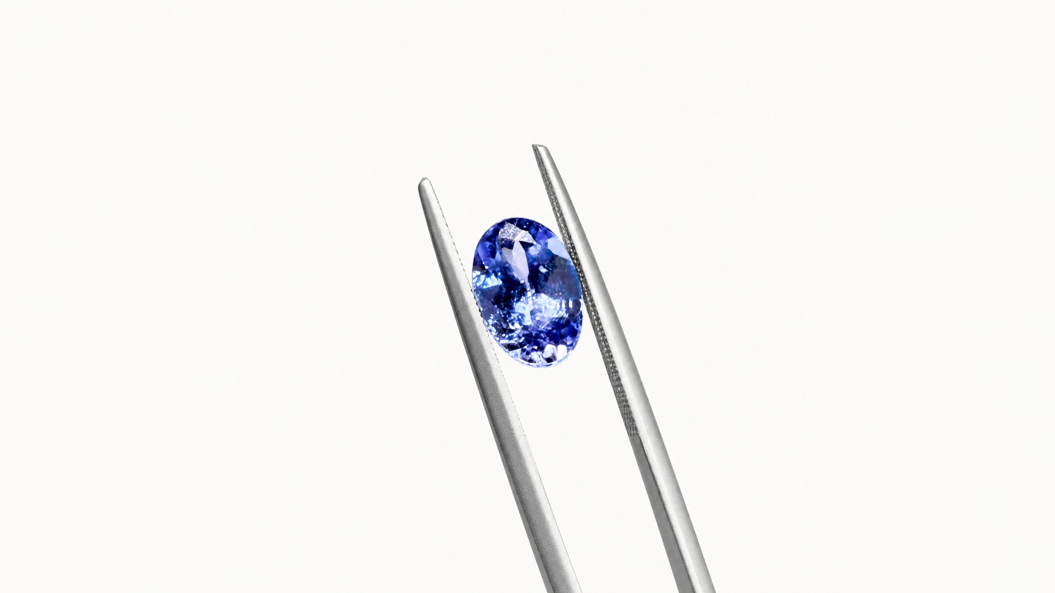 Tensor | Ring aus Silber 925 mit Tansanit oval Schliff aus Tansania (0,37 ct) - Bild 4 von Lulu Amani