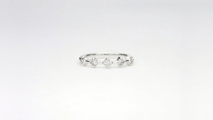 Gap | Ring aus Silber 925 mit weisser Zirkon - Bild 1 von Lulu Amani