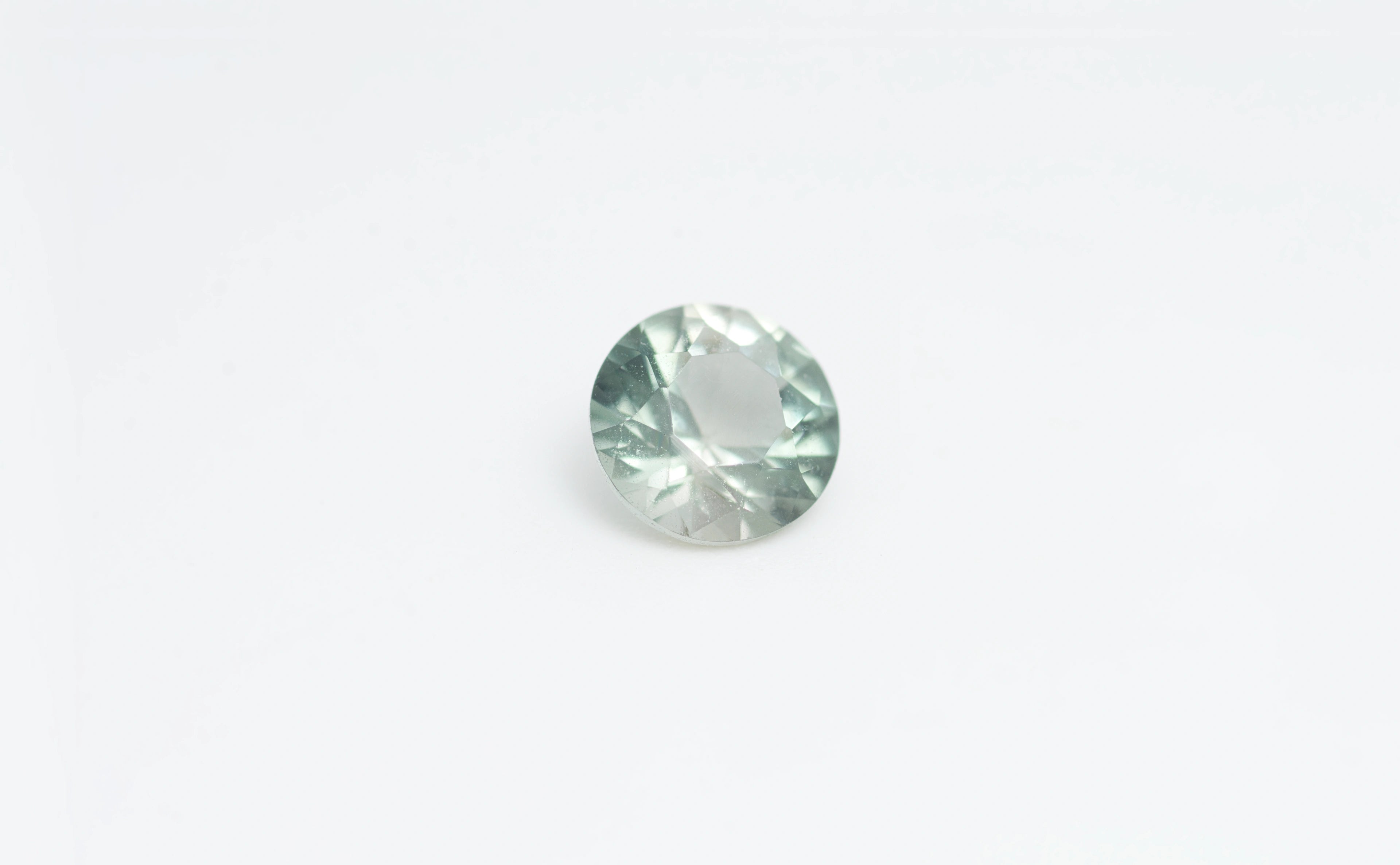 Lagoon grüner Beryll 0,7 ct
