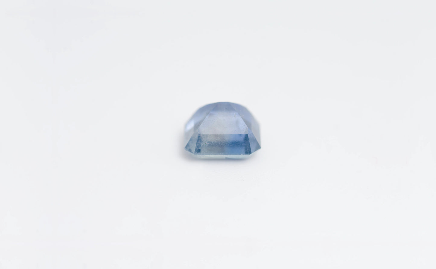 blauer Saphir 1,57 ct