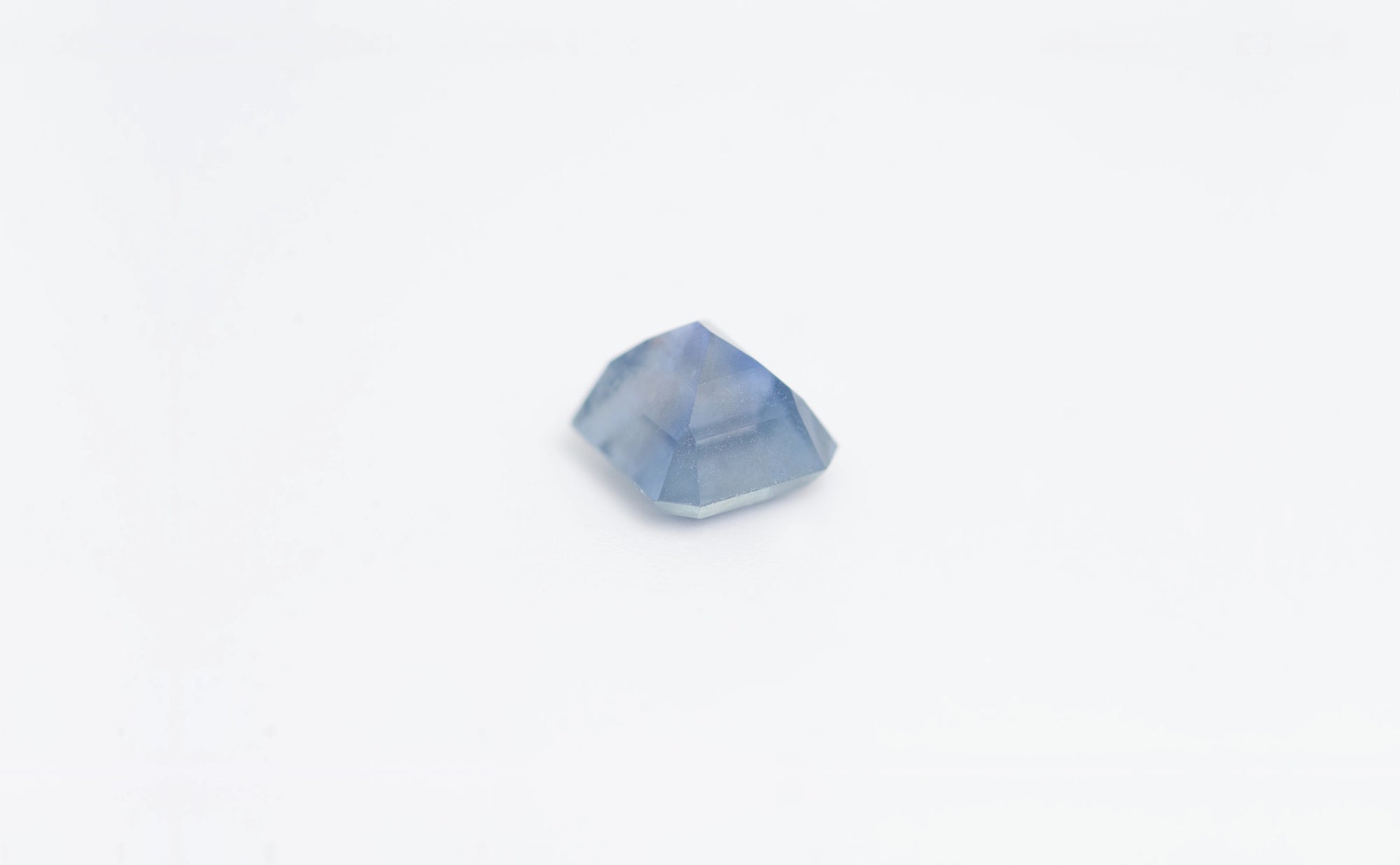 blauer Saphir 1,57 ct