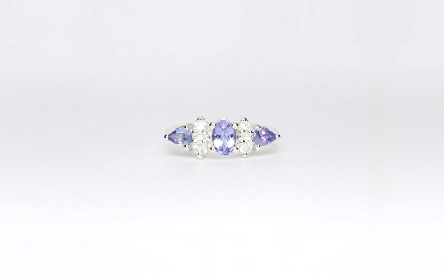 Cluster Ring with Tanzanite and white Zircon