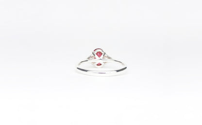 Solitaire with Malaya Garnet oval cut from Tanzania (0.82 ct) - Image 3 of Lulu Amani