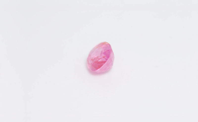 Spinell mit pinker Spinell oval Schliff aus Tansania (1,66 ct) von Lulu Amani